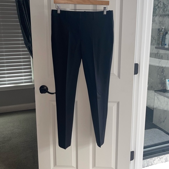 THEORY Testra Wool-Blend Pant Black Crop Length Belt Loops {$275 MSRP} Size 8 - Picture 3 of 9